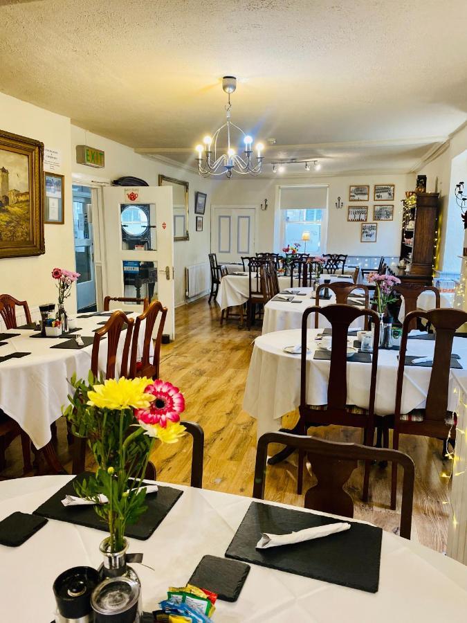 Newcastle Arms Hotel Колдстрім Екстер'єр фото