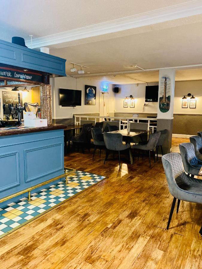 Newcastle Arms Hotel Колдстрім Екстер'єр фото