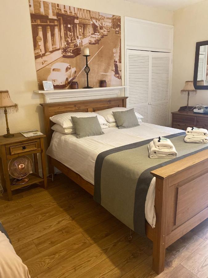 Newcastle Arms Hotel Колдстрім Екстер'єр фото